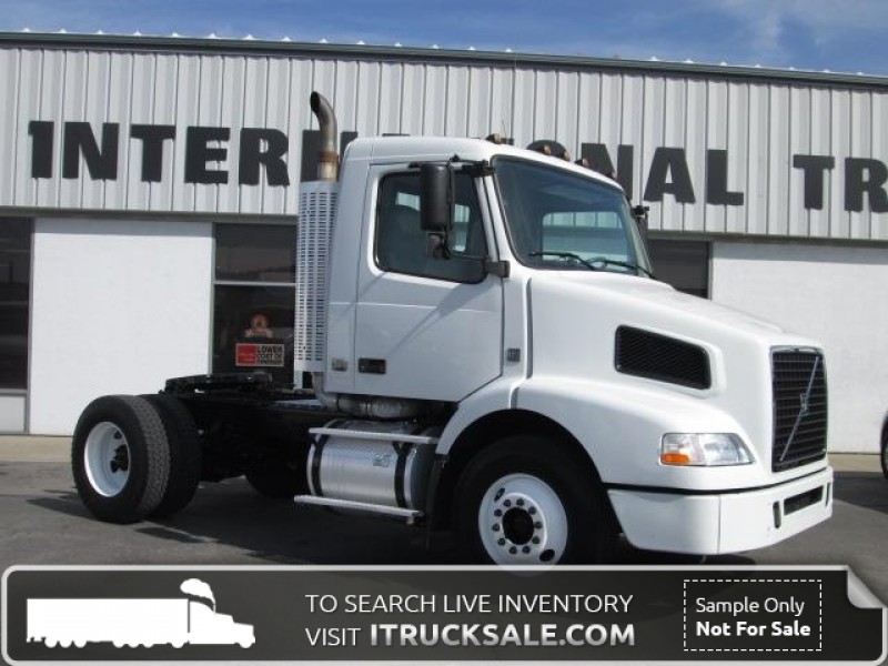 buy new VNM42T200 in SEATTLE 2010 VOLVO VNM42T200