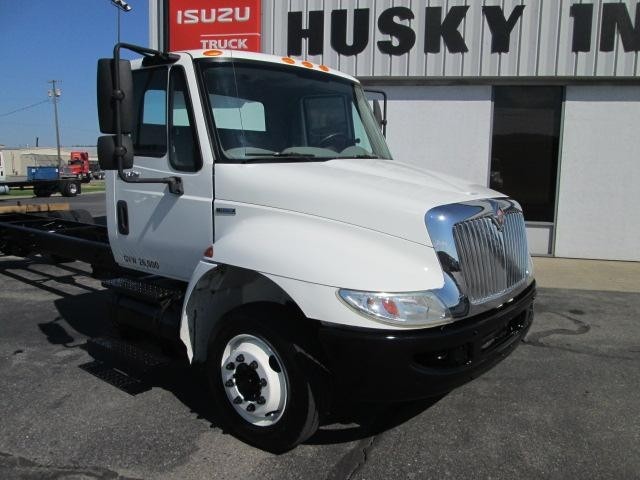 2008 INTERNATIONAL 4300LP 